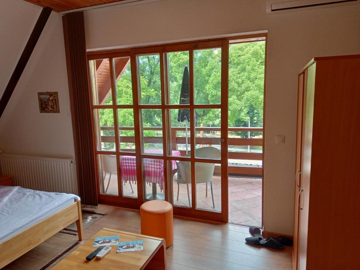 Hotel Prenociste/Restoran Lovac Bihać Exteriér fotografie