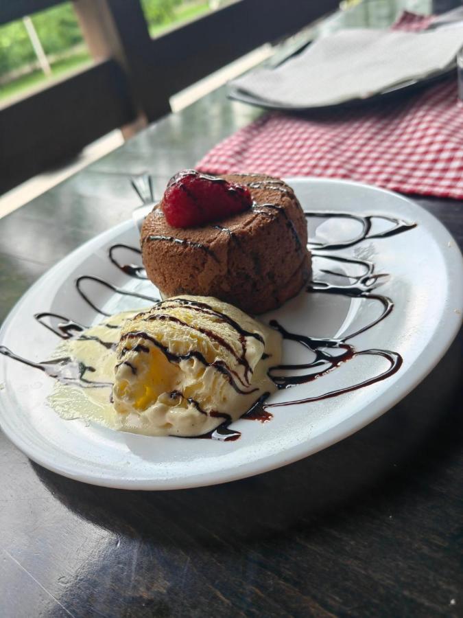 Hotel Prenociste/Restoran Lovac Bihać Exteriér fotografie