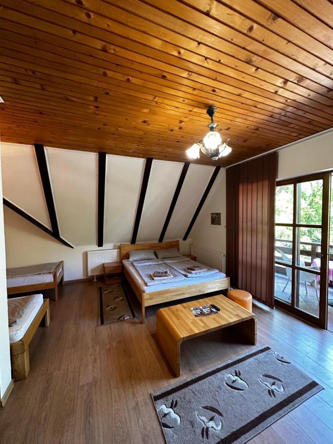 Hotel Prenociste/Restoran Lovac Bihać Exteriér fotografie